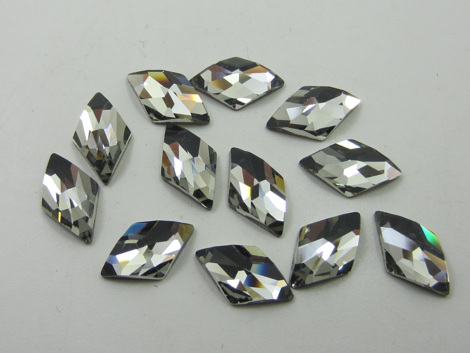 6 Pcs RHOMBUS 10X6mm BLACK DIAMOND FLATBACK European Rhinestones